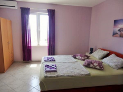 Apartmani Ines Rogoznica