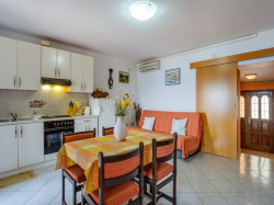 Apartments Zorica Cres (Island Cres)