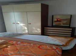 Apartments Valeria Lopar (Island Rab)