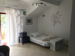 Apartments Krznarić Mali Losinj (Island Losinj)