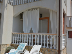 Apartments   Villa  Carrington Novalja (Island Pag)