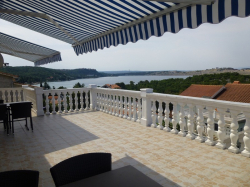 Apartments Villa Rosmarin Omisalj (Island Krk)