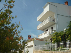 Apartments Petrić Seget Vranjica