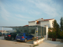 Apartments Petrić Seget Vranjica